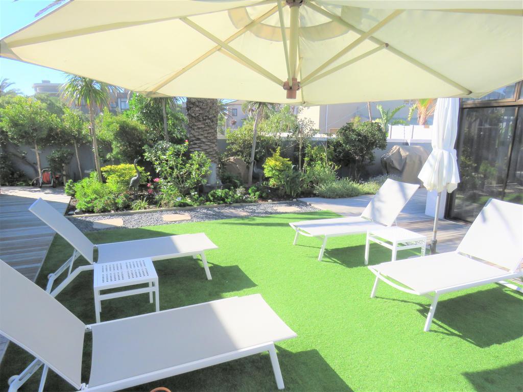 Ocean Breeze Sunset Beach - Cape Town Exterior photo